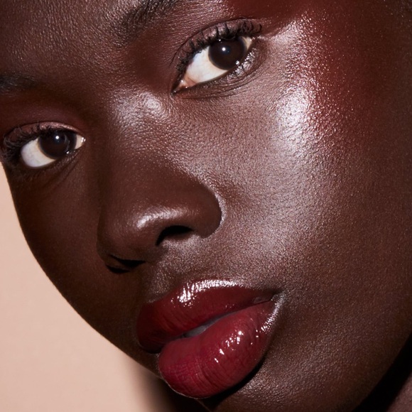 Fenty Beauty - GLOSS BOMB CREAM COLOR DRIP LIP CREAM - fruit snackz